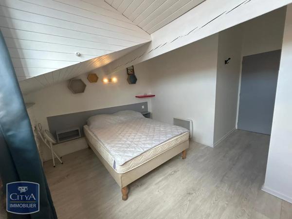 Appartement à louer 1 pièce 15.82m² Dax (40100)