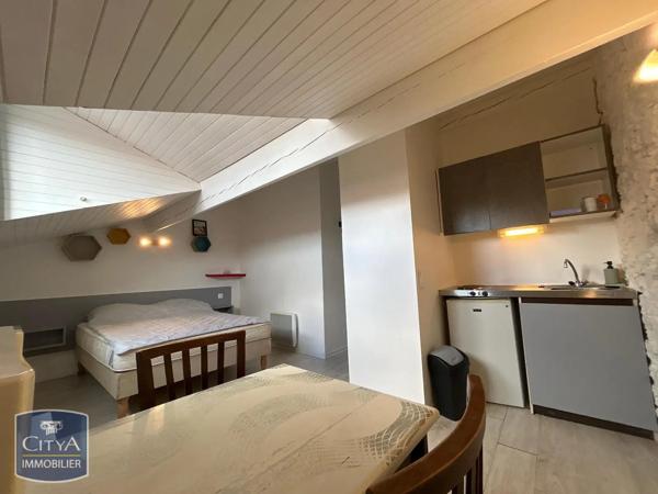Appartement à louer 1 pièce 15.82m² Dax (40100)