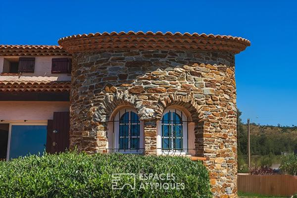 Villa d’artisan en pierres de Bormes et sa vue époustouflante
