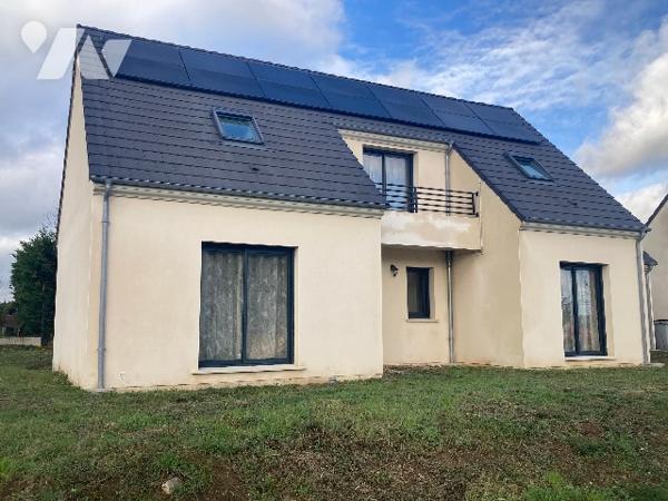 SAINT-QUENTIN, DANS QUARTIER RESIDENTIEL, PAVILLON 4 CHAMBRES