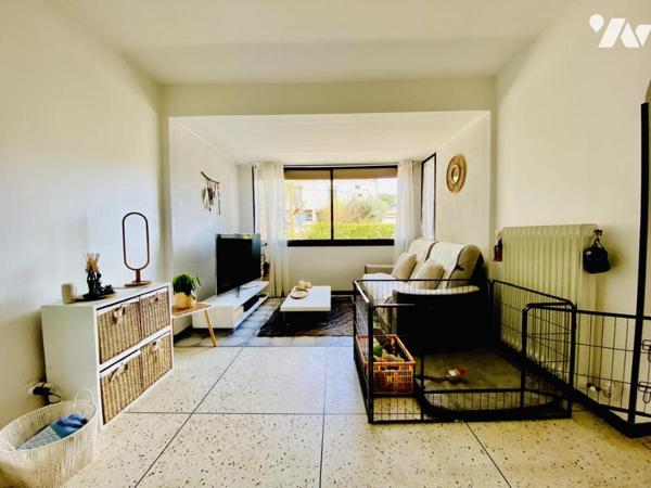 Maison T5, 4 chambres dont une suite parentale, avec garage et jardin attenant