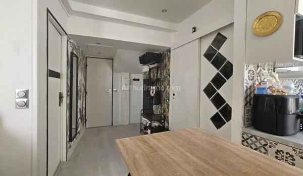 Vente                                                      Appartement
                        
                     2 pièces                      36 m2                     à Montlhéry