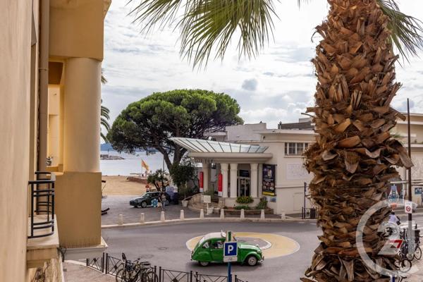 Appartement F3 à vendre  3 pièces - 89,50 m 2   STE MAXIME  - 83
