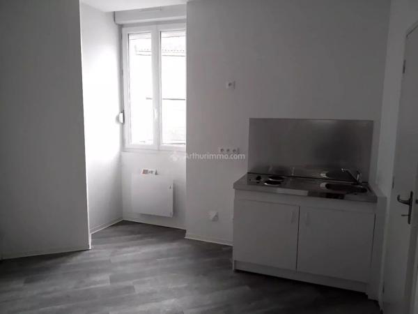 Location Appartement 1 pièces 15 m2 à Carmaux