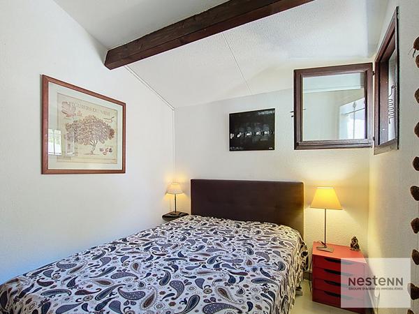 LES ISSAMBRES T3 VUE MER PLAGES  PARKING PISCINE