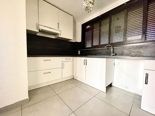 Appartement 3 chambres de 75m² dans un résidence sécurisée