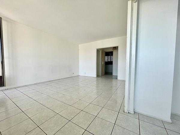 Appartement 3 chambres de 75m² dans un résidence sécurisée