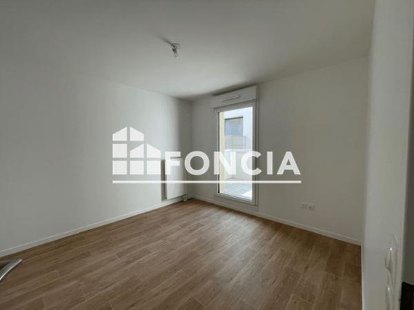 Location Appartement 3 pièces 67.63 m² - 71 BOULEVARD DETOLLE Caen 14000