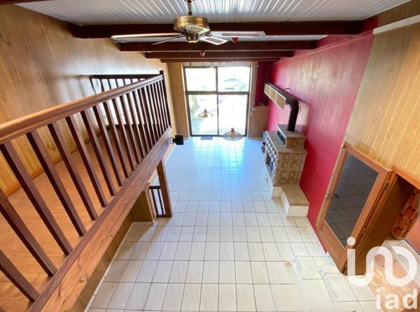 Maison 6 pièces de 186 m² à Morsbach (57600)