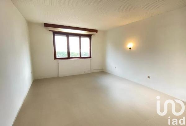 Maison 6 pièces de 186 m² à Morsbach (57600)