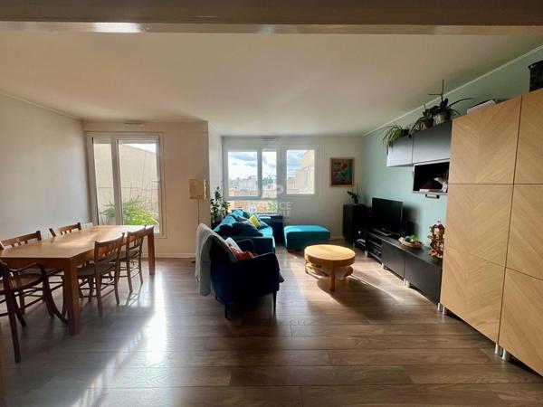 Appartement 3 pièces 74 m² centre-ville 399 000 € ** - Référence 873