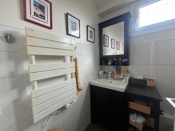 Appartement 3 pièces 74 m² centre-ville 399 000 € ** - Référence 873