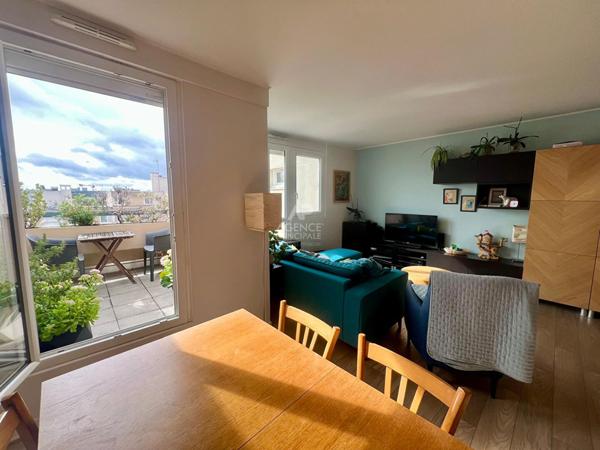 Appartement 3 pièces 74 m² centre-ville 399 000 € ** - Référence 873