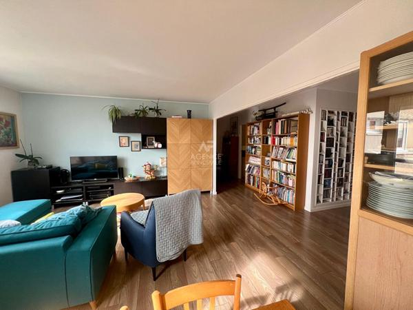 Appartement 3 pièces 74 m² centre-ville 399 000 € ** - Référence 873
