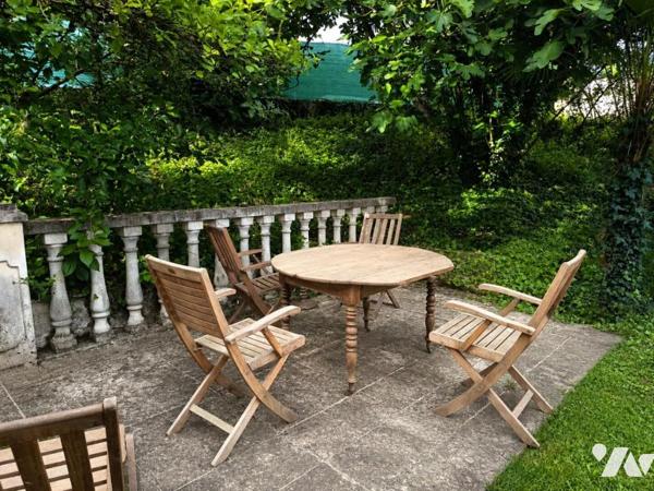 SAINTE RADEGONDE Appartement-Maison avec jardin + Studio + garage