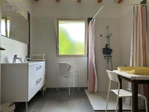 Maison à vendre à Baugé-en-Anjou dans le Maine-et-Loire (49150), ref : LB/2553   
campagne
