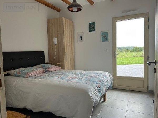 Maison à vendre à Baugé-en-Anjou dans le Maine-et-Loire (49150), ref : LB/2553   
campagne