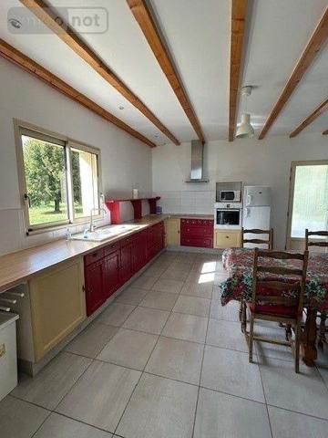 Maison à vendre à Baugé-en-Anjou dans le Maine-et-Loire (49150), ref : LB/2553   
campagne