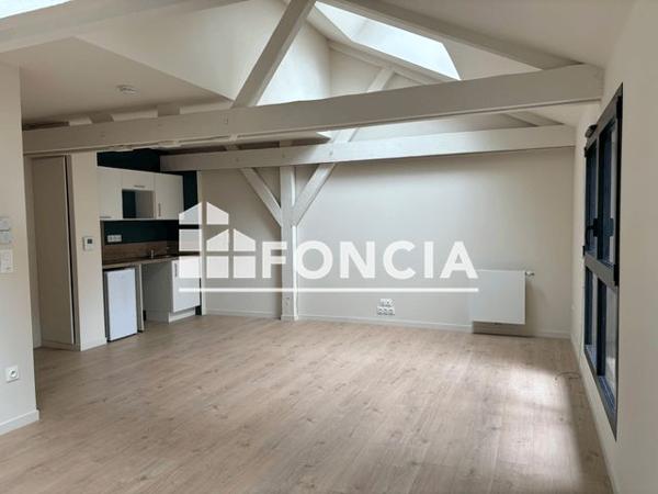 Location Studio 38.2 m² - 66 RUE NOTRE DAME Saint Brieuc 22000