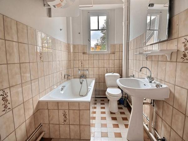 Location Appartement 2 pièces 50 m² - 4 rue Just Becquet Besancon 25000