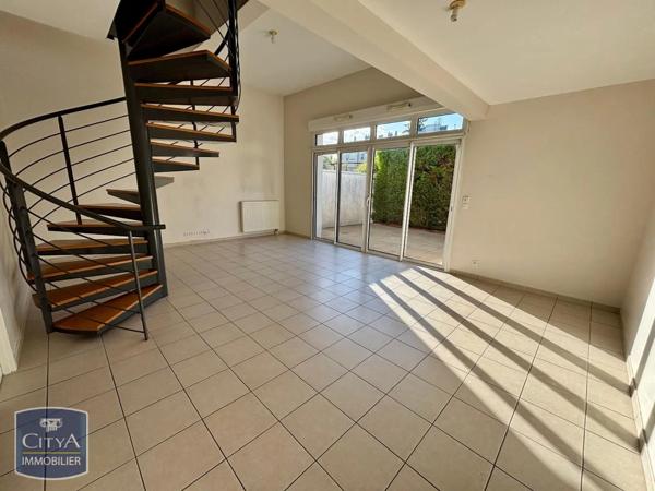 Maison à louer 4 pièces 106.17m²