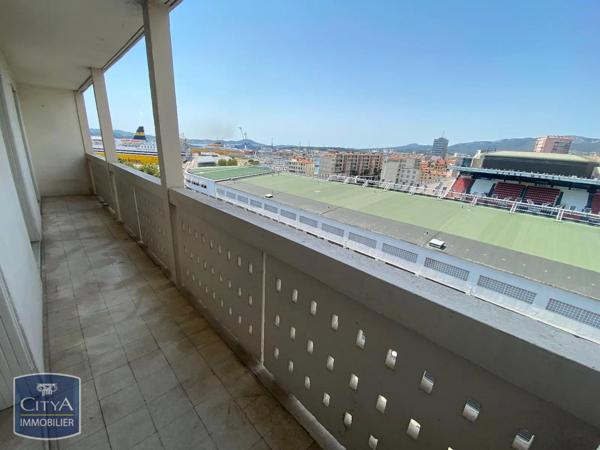 Appartement à louer 3 pièces 69.16m² Toulon (83000)