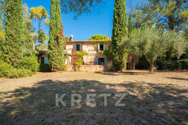Bastide provençale au pied de la Sainte-Victoire