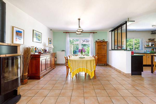 Maison 7 pièces                                        - 44600 Saint-Nazaire - Nord-Ouest Réf : 130446