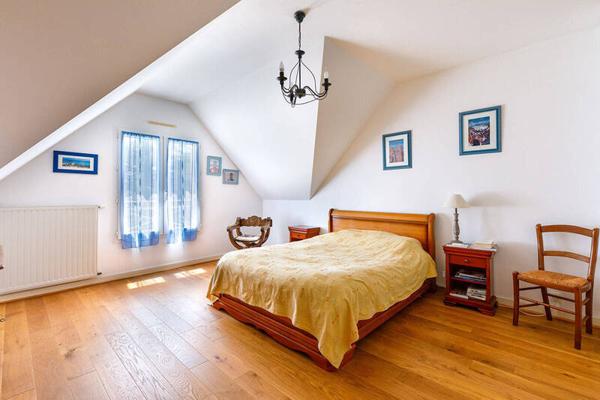 Maison 7 pièces                                        - 44600 Saint-Nazaire - Nord-Ouest Réf : 130446