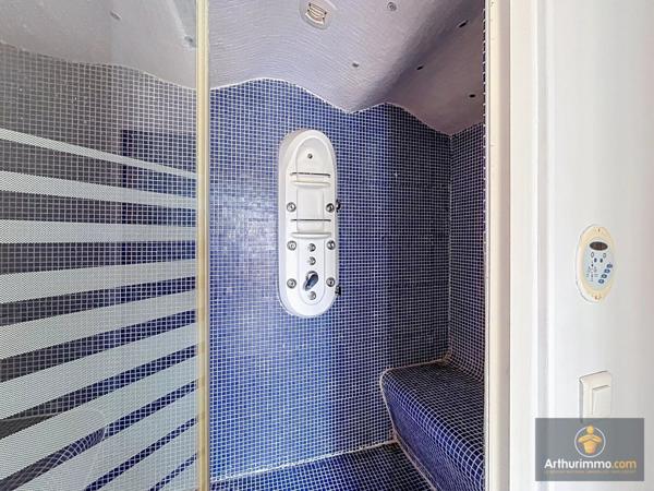 Vente Maison 8 pièces 288 m2 à Le Bugue