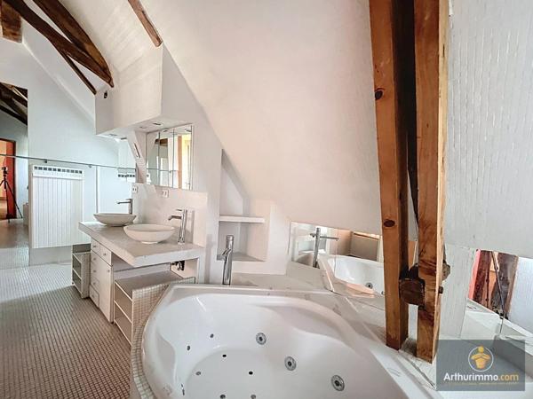 Vente Maison 8 pièces 288 m2 à Le Bugue