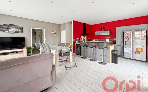 Maison à vendre    5 pièces • 108 m2 Saint-Amand-Montrond