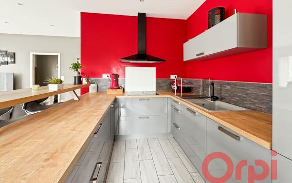 Maison à vendre    5 pièces • 108 m2 Saint-Amand-Montrond