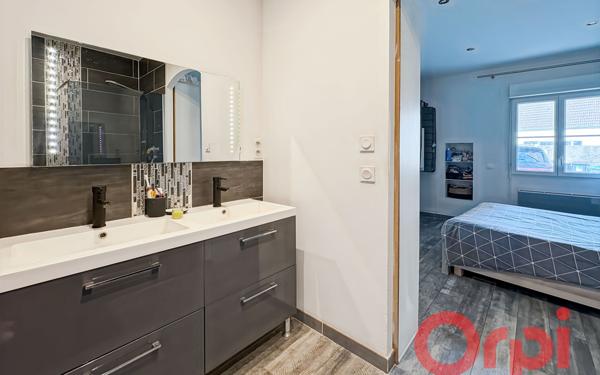 Maison à vendre    5 pièces • 108 m2 Saint-Amand-Montrond