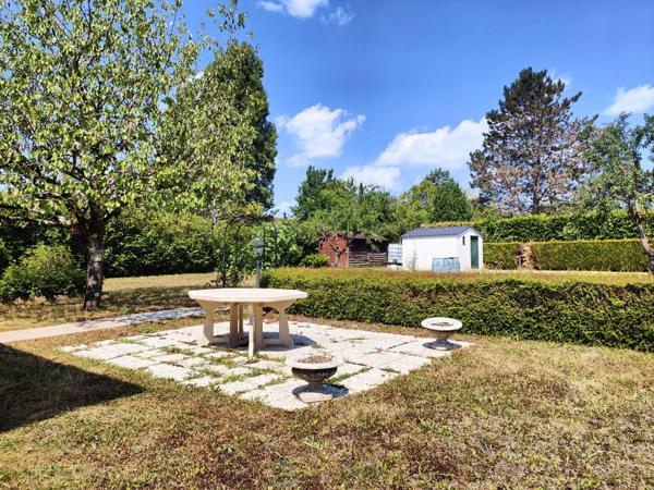Fondettes. Maison avec jardin de 1 000 m² dans un environnement privilégié