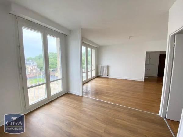 Appartement à louer 4 pièces 80.39m² Beauvais (60000)