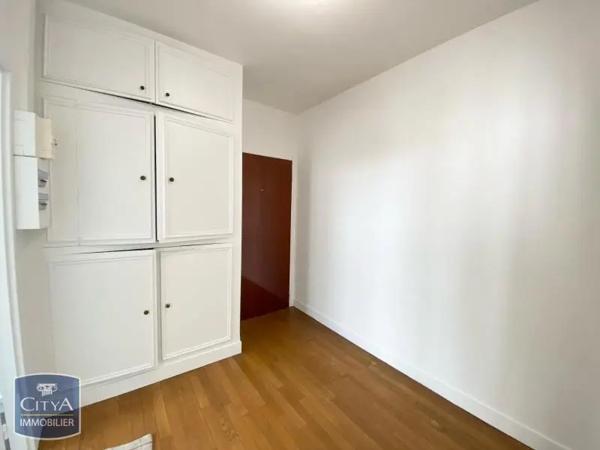 Appartement à louer 4 pièces 80.39m² Beauvais (60000)