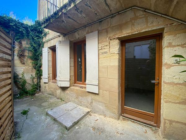 BORDEAUX JUDAIQUE - T1 d'environ 27 m2 à rénover