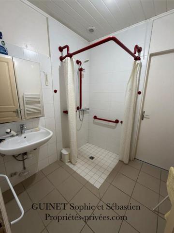 Maison Lucon 9 pièce(s) 109.11 m2