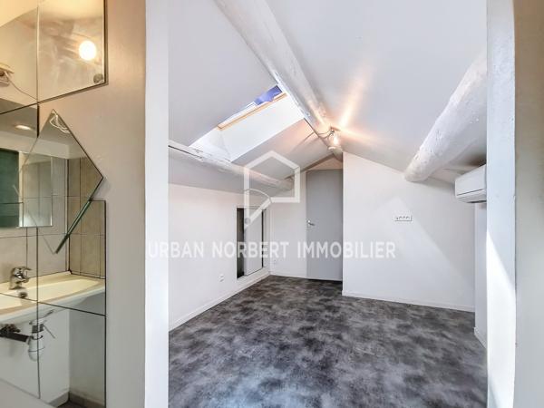 Septèmes-les-Vallons (13240) Maison de ville avec 2 appartements + local – Idéal famille ou projet mixte