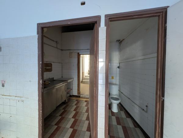 Septèmes-les-Vallons (13240) Maison de ville avec 2 appartements + local – Idéal famille ou projet mixte