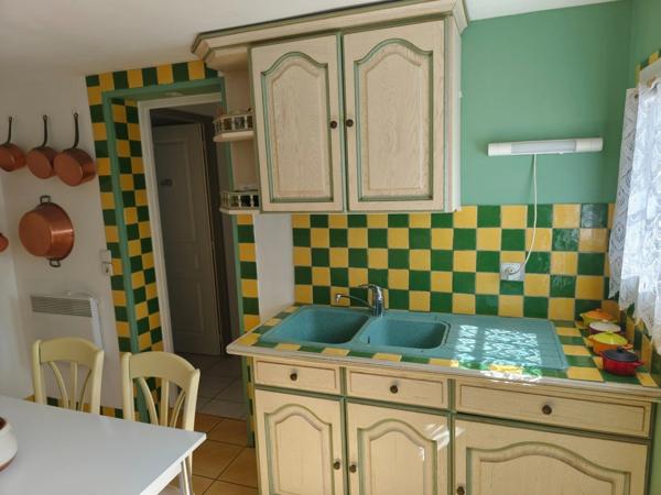 Maison à vendre 3 pièces MARENNES (17)