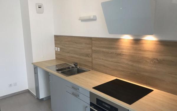 Appartement à louer    4 pièces • 82,60 m2 Dijon