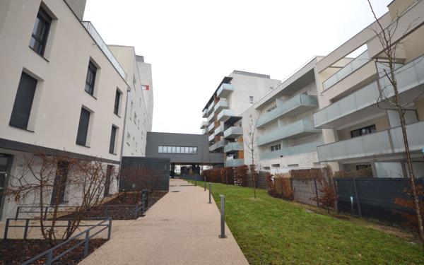 Appartement à louer    4 pièces • 82,60 m2 Dijon