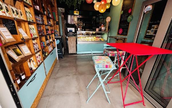 Vente Local commercial + boutique Bouzigues   