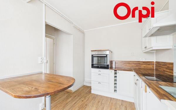 Maison à vendre    4 pièces •  Bernay