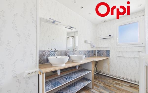 Maison à vendre    4 pièces •  Bernay