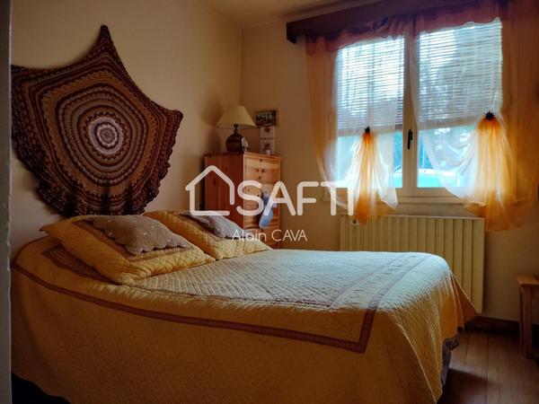 Appartement T2 de 43m² en rez de chaussée avec balcon, cave et petit jardin commun