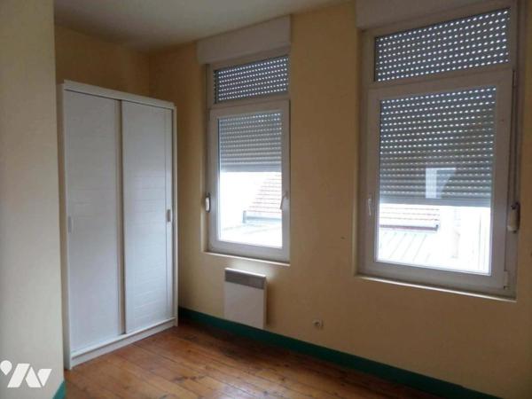 INVESTISSEMENT LOCATIF A CORBIE - CENTRE-VILLE  