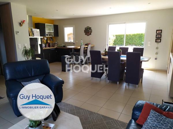 5 minutes de Bernay et des commodités en voiture, tout à proximité, endroit calme